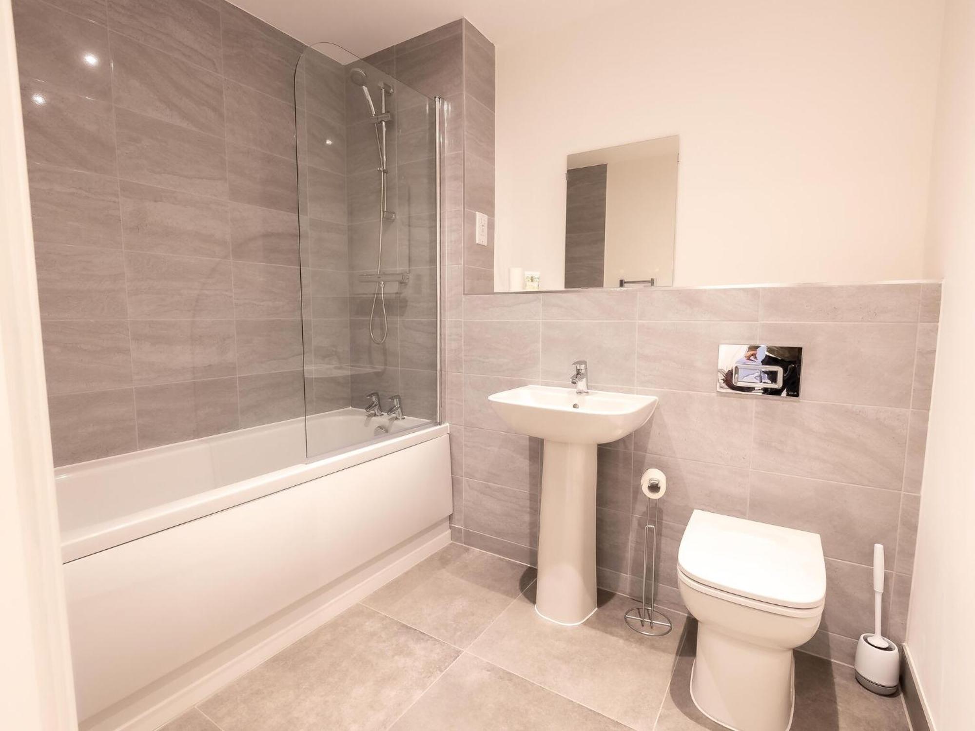 Pristine 1 And 2 Bedroom Apartments Near Business District By Belvilla バーミンガム エクステリア 写真