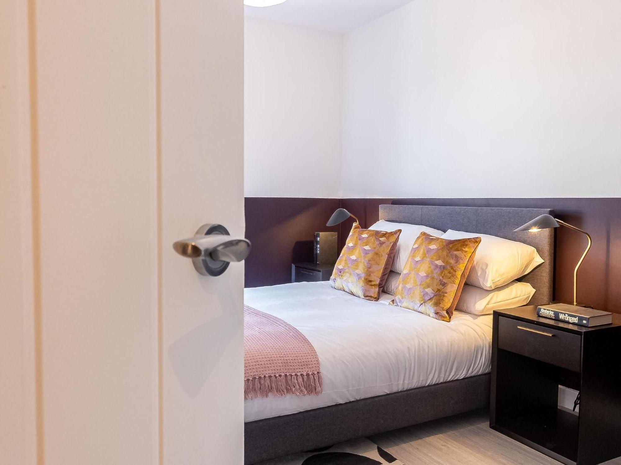 Pristine 1 And 2 Bedroom Apartments Near Business District By Belvilla バーミンガム エクステリア 写真