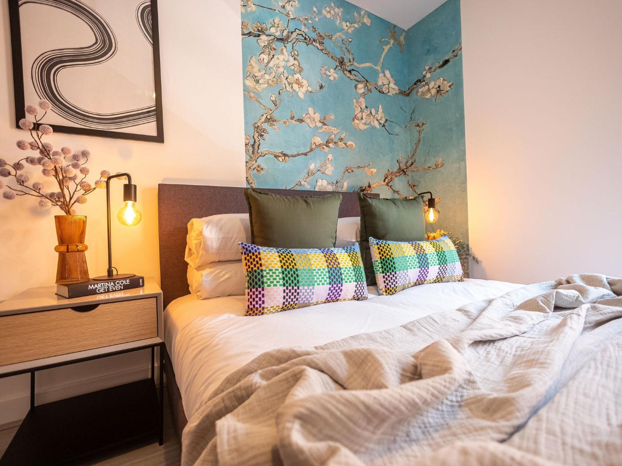 Pristine 1 And 2 Bedroom Apartments Near Business District By Belvilla バーミンガム エクステリア 写真